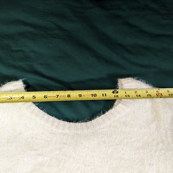 NWT Cream Carreli Jeans Eyelash Long Sweater Size: L - Picture 5 of 13